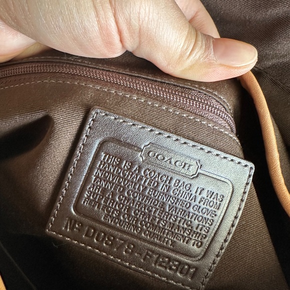 Vintage Coach Y2K Soho Flap F12301 w/ Matching Wallet - Picture 6 of 6